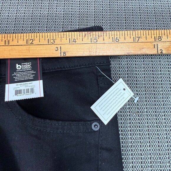 No Boundaries Womens Size 11 Black Cropped Skinny Jeans Mid-Rise Stretch - Picture 5 of 10